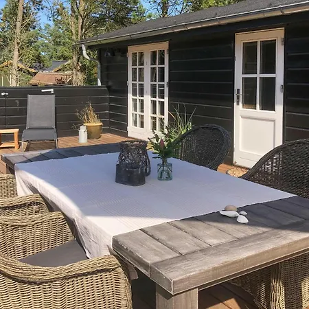 Дом отдыха Cozy In With Wifi