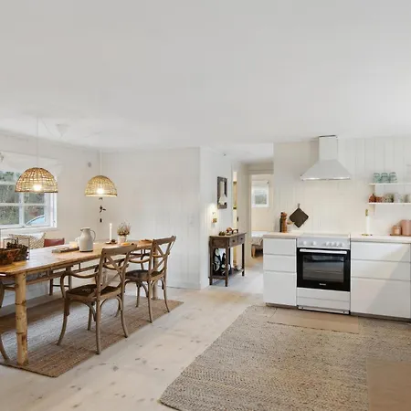 Дом отдыха Cozy In With Wifi